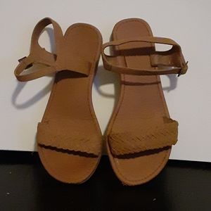 Soda size 5.5 tan flat sandal